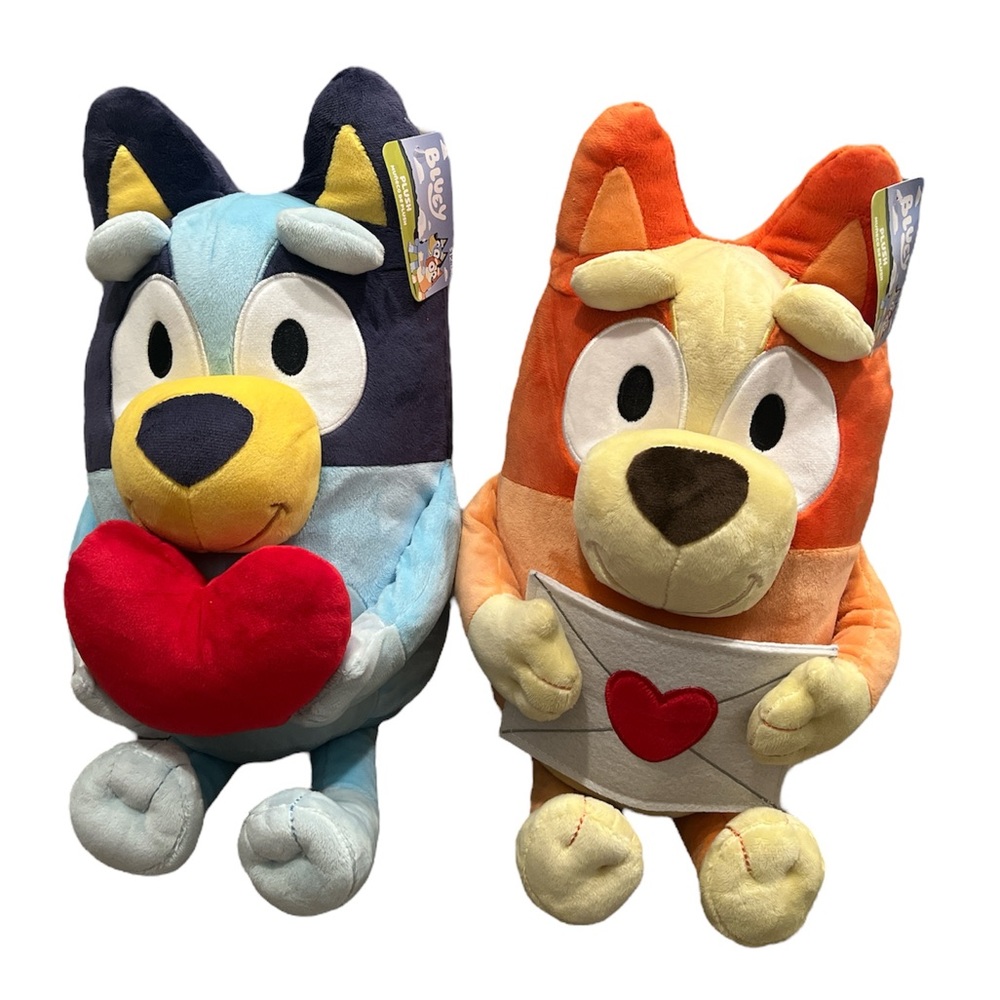 NWT🏷️ Set of 2 Bluey Bingo Valentines Day Plushes
